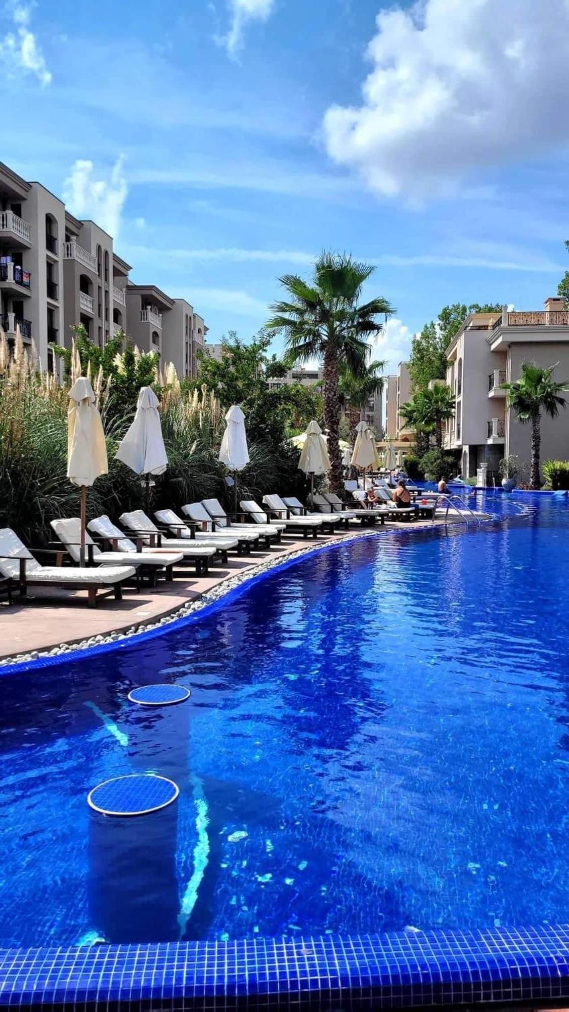Wonderful Deluxe Appartement In Cascadas Family Resort Sunny Beach Esterno foto